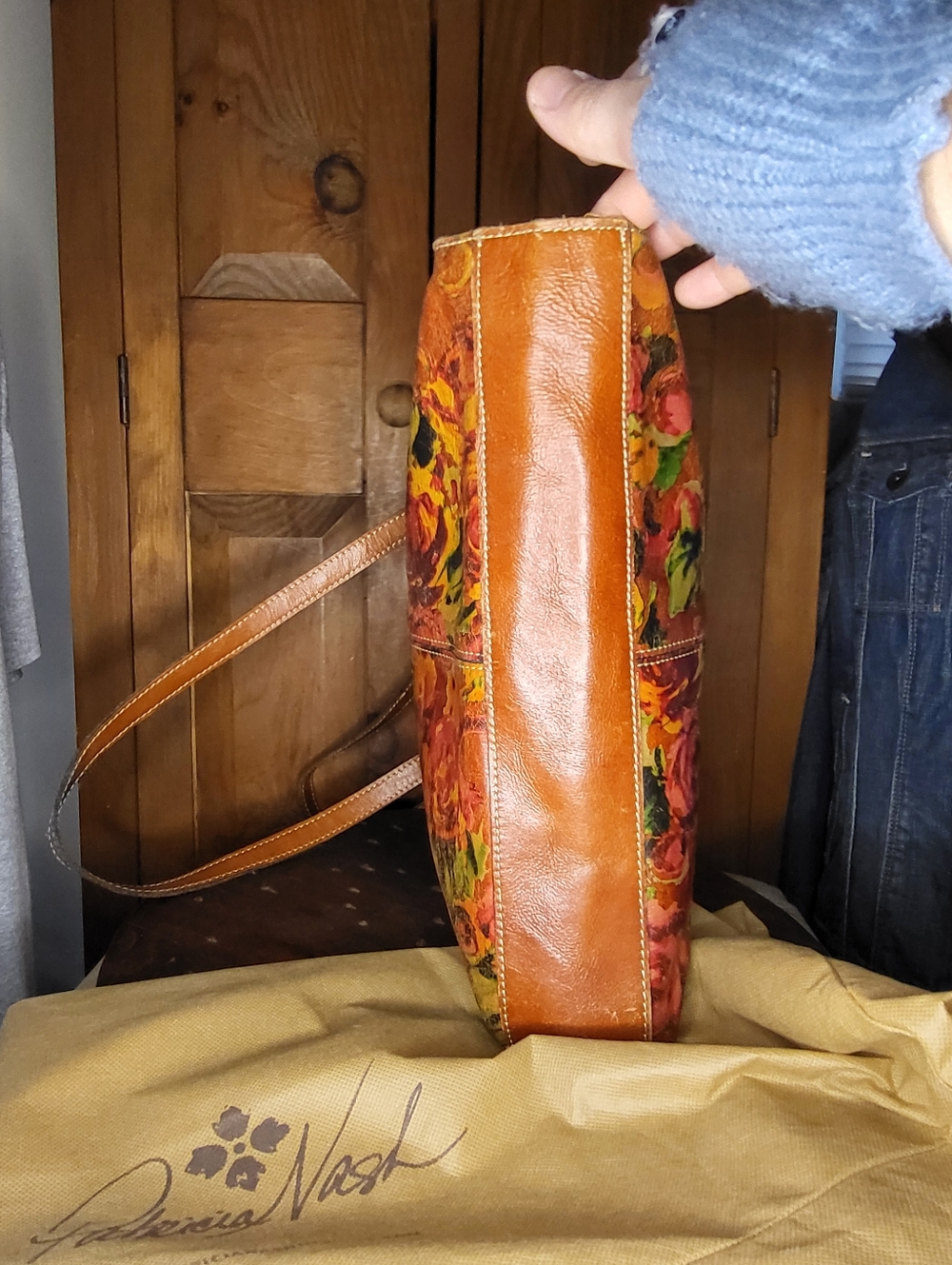 Patricia Nash Orange Red Floral Leather Shoulder Bag - Picture 9 of 17